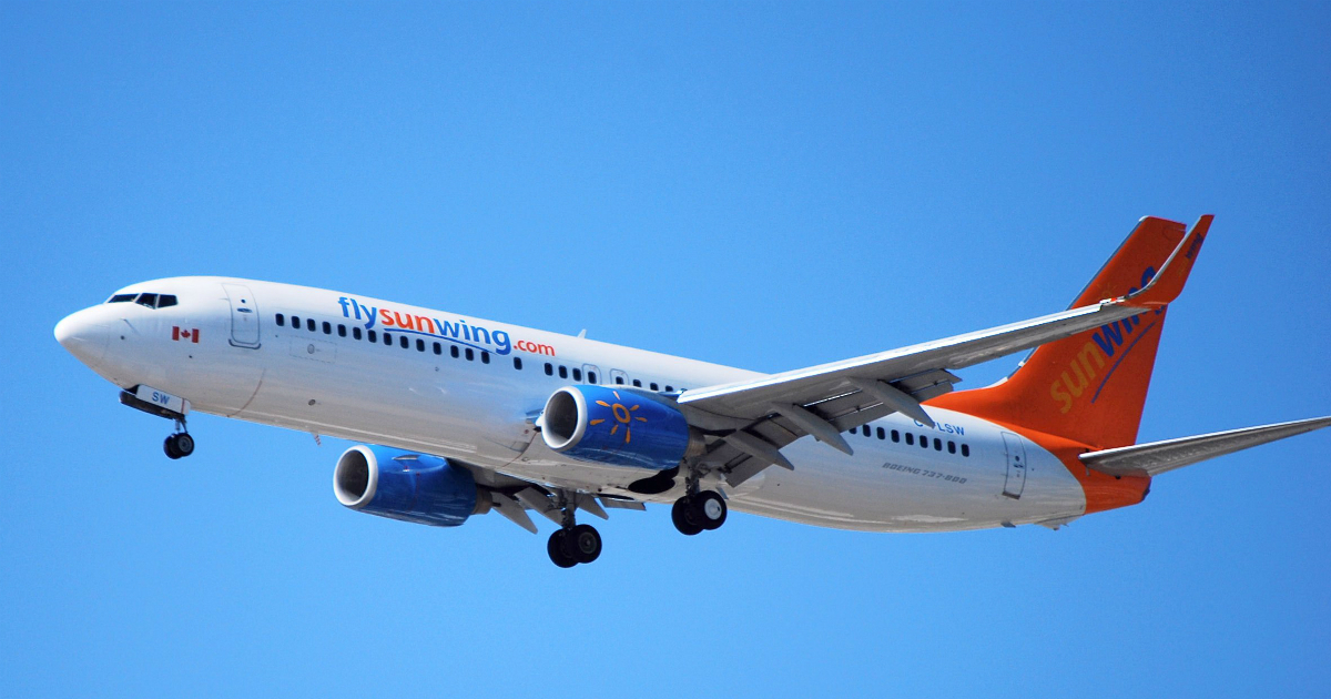 Sunwing Airlines Boeing 737 (imagen de referencia) © Flickr / Tomás del Coro 