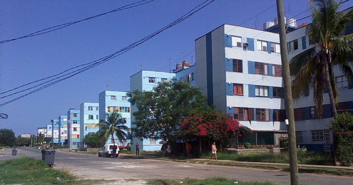 Edificios de Alamar, La Habana © Wikimedia Commons / Alexander Berezhnoy