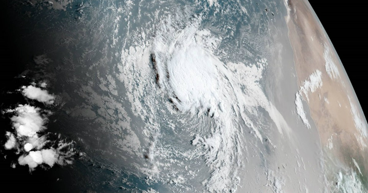 Imagen del Satélite de la tormenta tropical Gabrielle © NOAA
