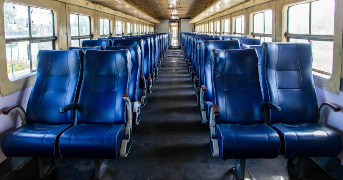 Imagen del interior de un vagón del tren Habana-Pinar del Río © ACN/ Rafael Hernández Rosell