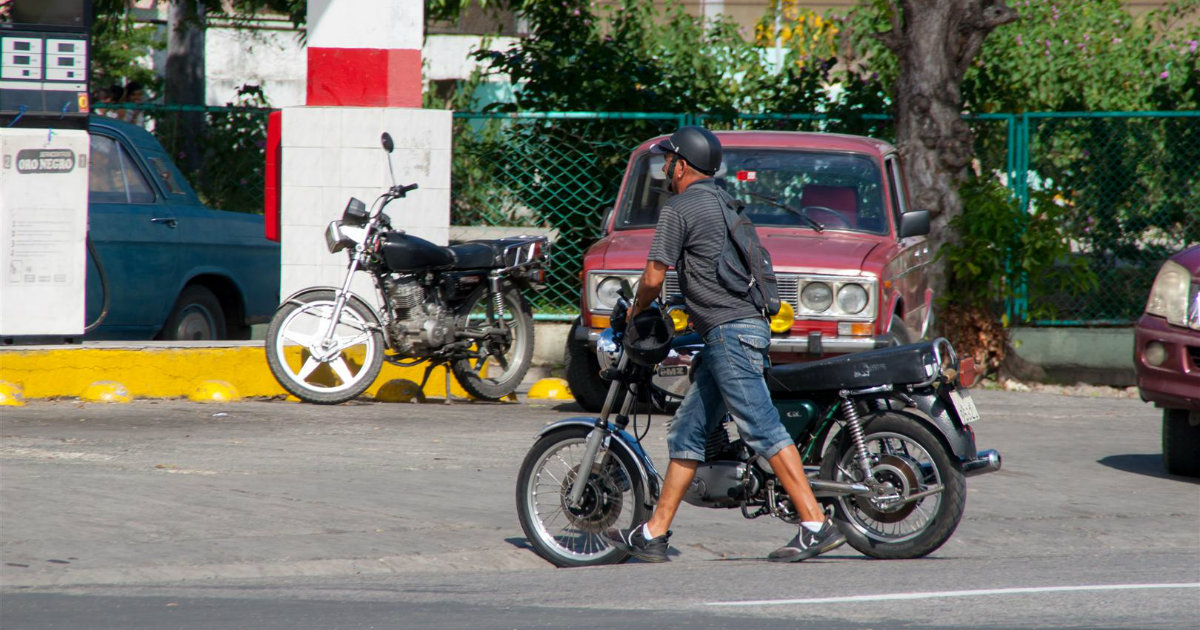 Pista de abastecimiento de combustible © CiberCuba