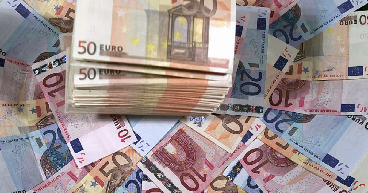 Euros © Wikimedia Commons