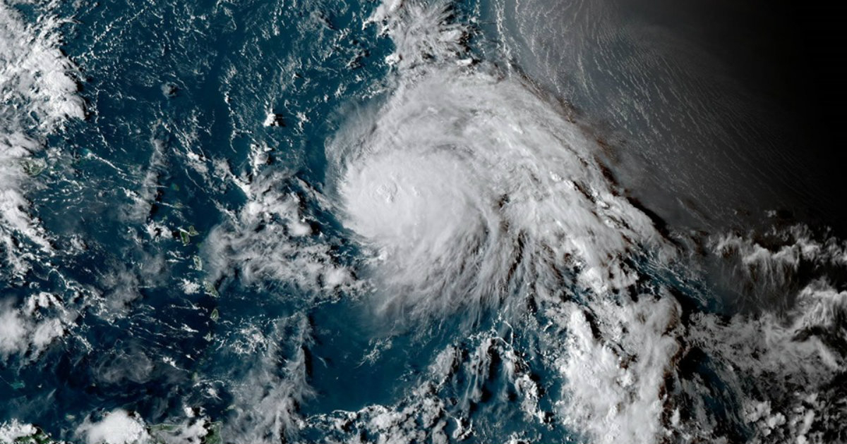 Imagen del Satélite del Huracán "Jerry" © NOAA