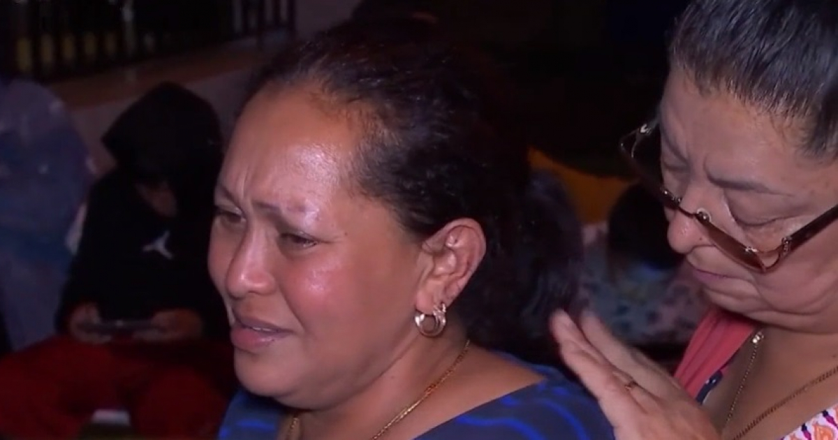 Carmen Avendaño, la madre de Cristian Burgos, llora la muerte de su hijo © Telemundo 51 / Captura de vídeo
