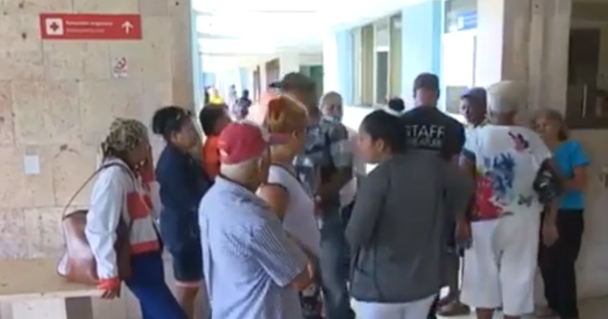 Pacientes en el hospital de Las Tunas Ernesto Guevara de la Serna © YouTube Screenshot / Periódico 26