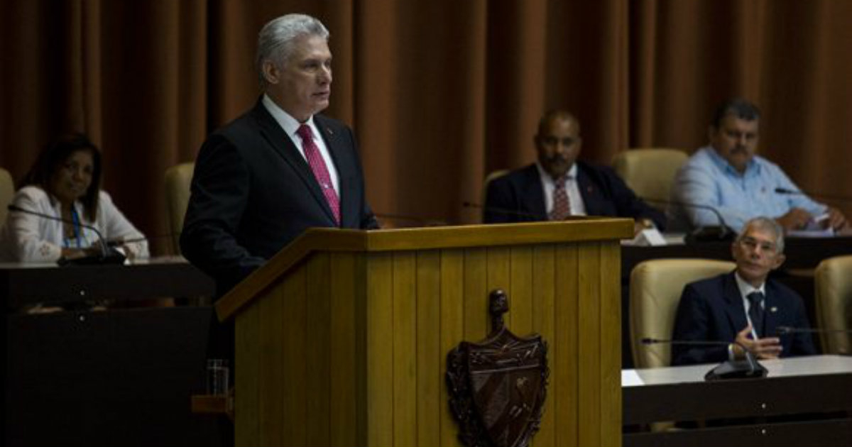 Miguel Díaz-Canel en la toma de posesión de su cargo © Cubadebate / Irene Pérez