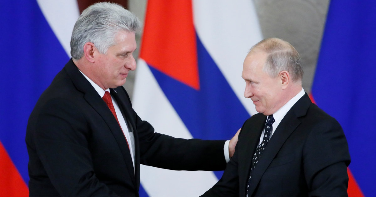 Miguel Díaz-Canel y Vladimir Putin © REUTERS / Maxim Shemetov