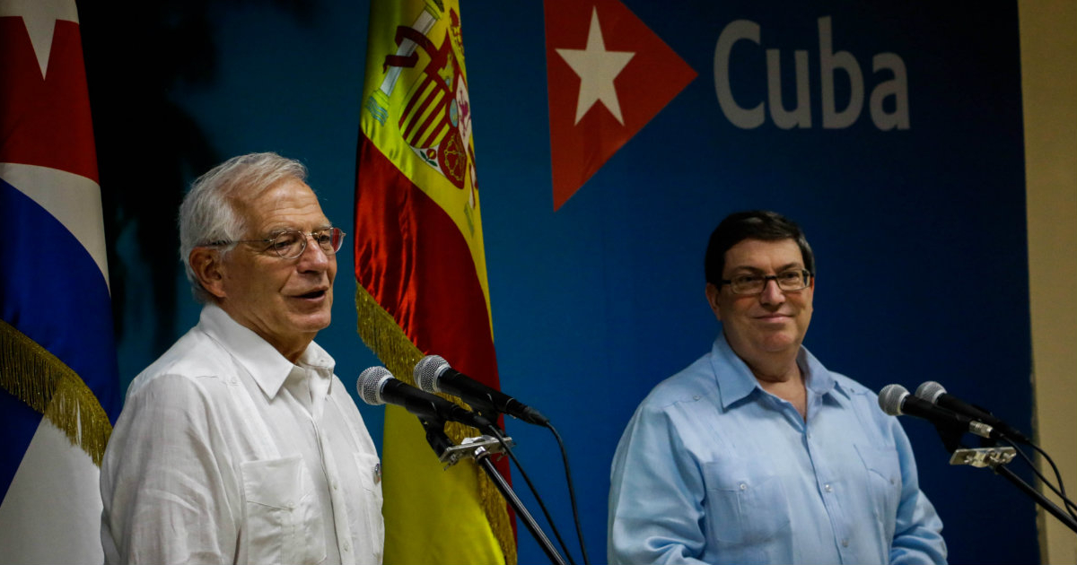 De izquierda a derecha: Josep Borrell y Bruno Rodríguez © CiberCuba