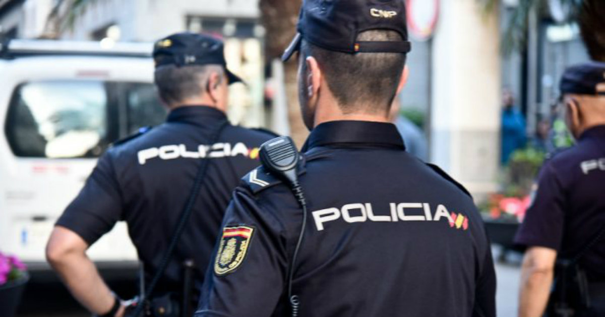 Agentes de la Policía Nacional de España © Twitter/Policía Nacional