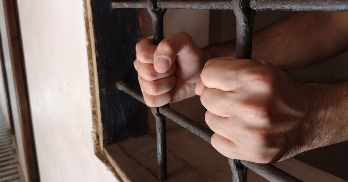 Hombre encarcelado (imagen referencial) © CiberCuba