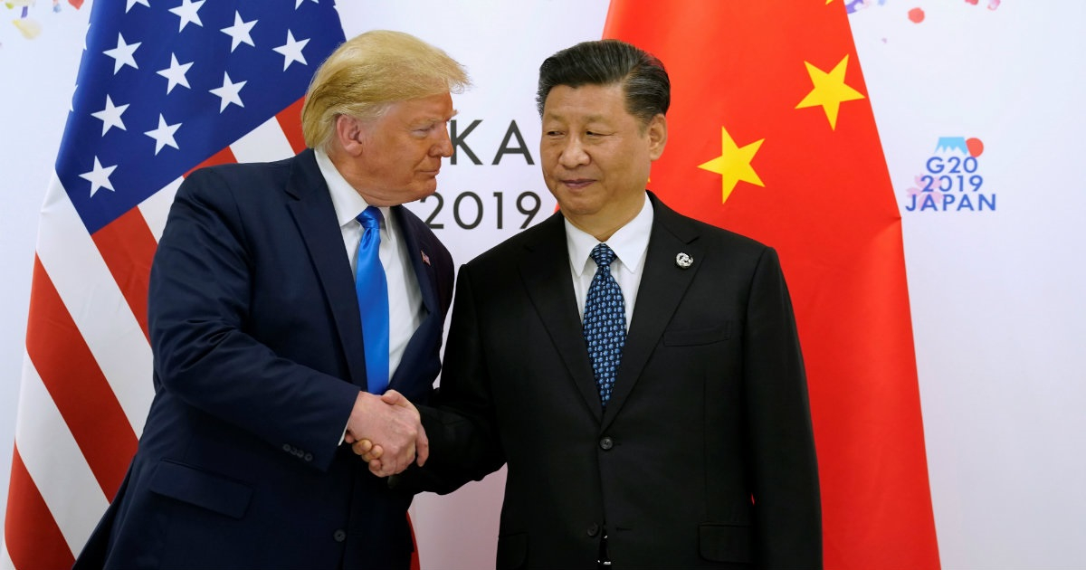 Donald Trump y Xi Jinping © REUTERS/Kevin Lamarque