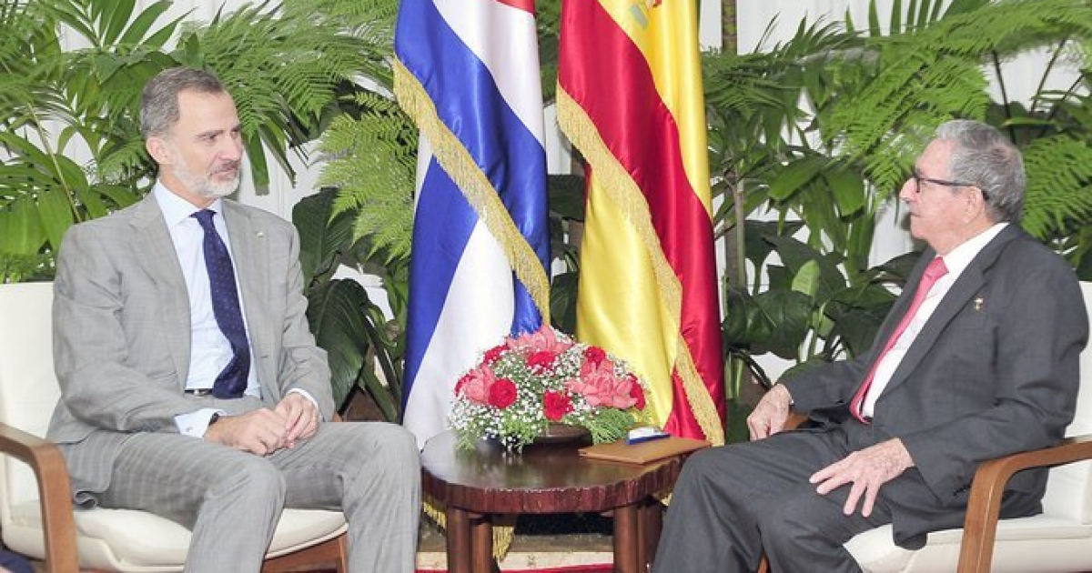 Raúl Castro y Felipe VI © ACN