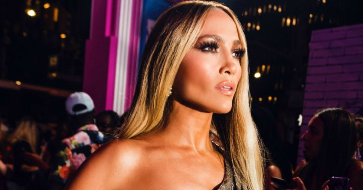Jennifer Lopez dice que trabajó gratis en "Hustlers" © Instagram / Jennifer Lopez