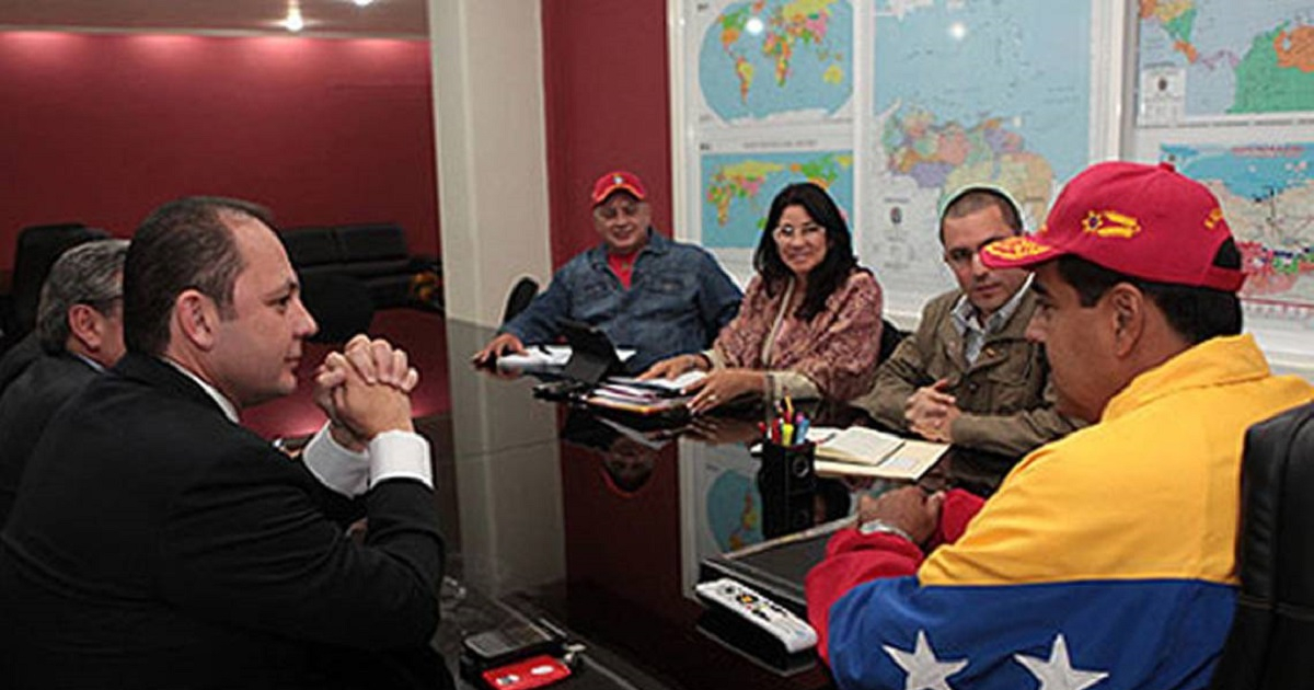 Reunión entre Raúl Gorrín, Nicolás Maduro, Cilia Flores y Diosdado Cabello. © El Nuevo Herald