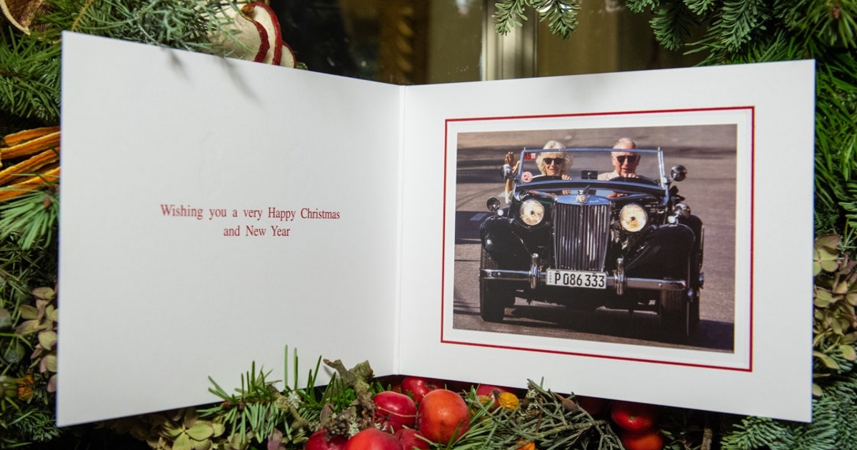 Tarjeta de Navidad y Año Nuevo del príncipe Carlos de Gales y su esposa. © Twitter / @UKinCuba