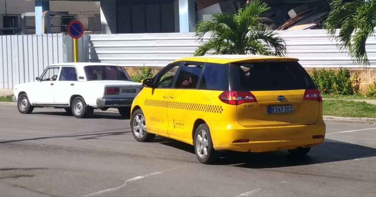 La app D'Taxi es solo para la flota de la empresa estatal Taxis Cuba © Cortesía del autor