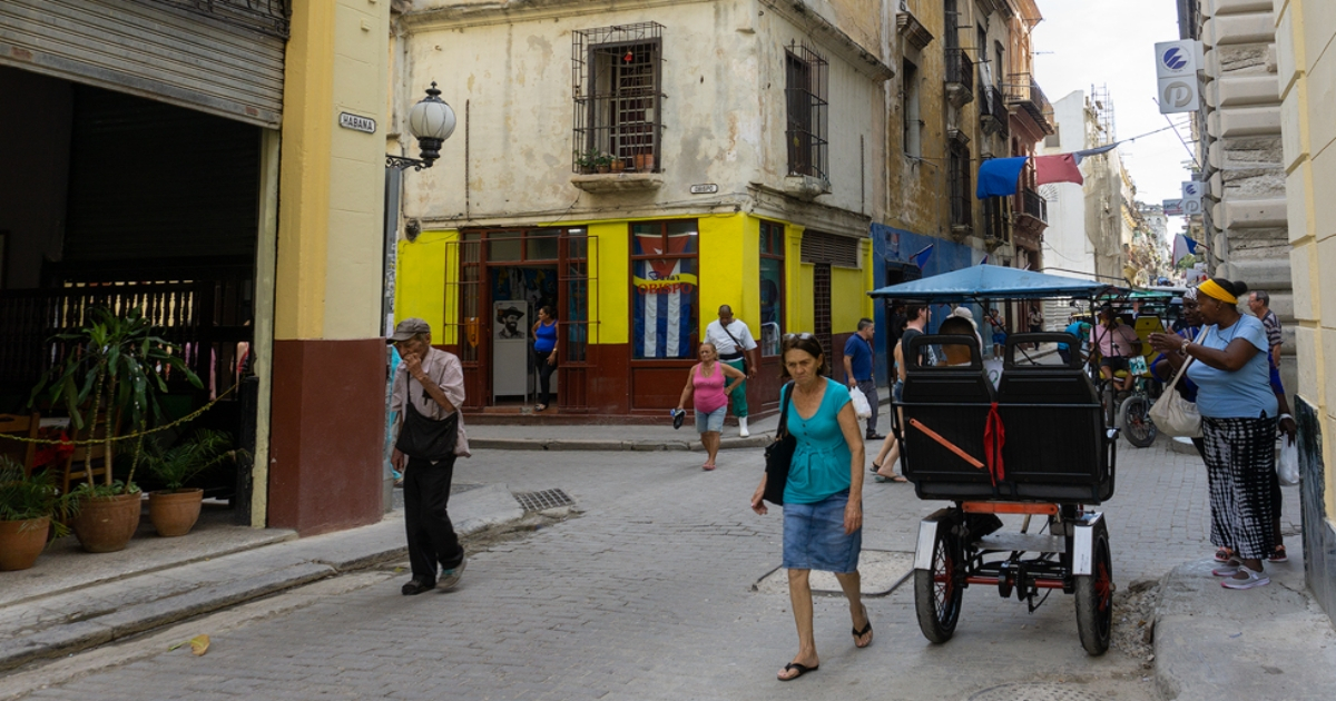 Cubanos en La Habana. (imagen de referencia) © CiberCuba