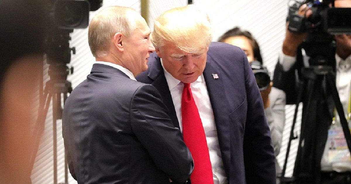 Putin y Trump en Foro de Cooperación Económica Asia Pacífico. © kremlin.ru