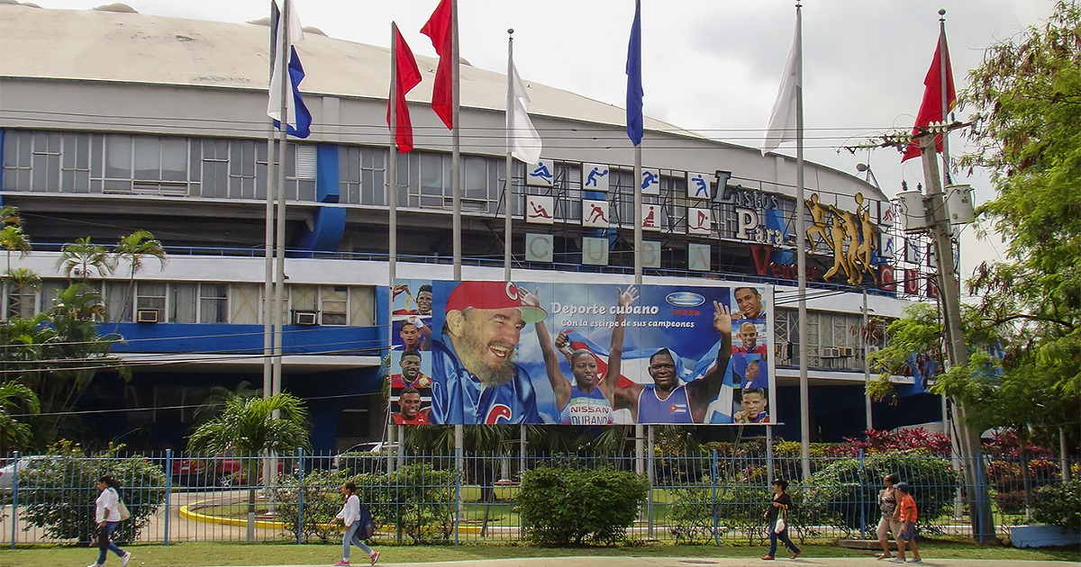 Ciudad Deportiva en La Habana © Cibercuba