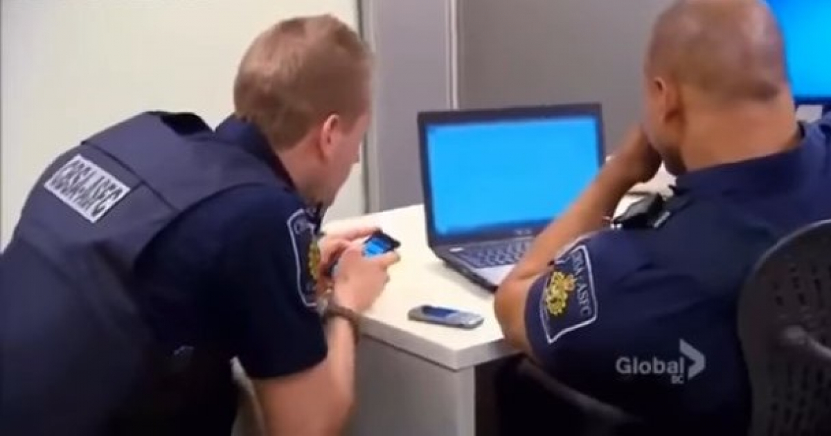 Agentes de Servicios Fronterizos de Canadá © Captura de video de youtube