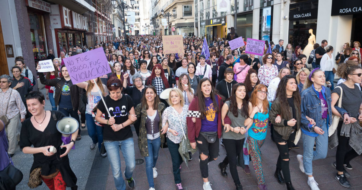 Marcha contra la violencia de género en Aragón, España © Flickr/Ara Info-Pablo Ibañez
