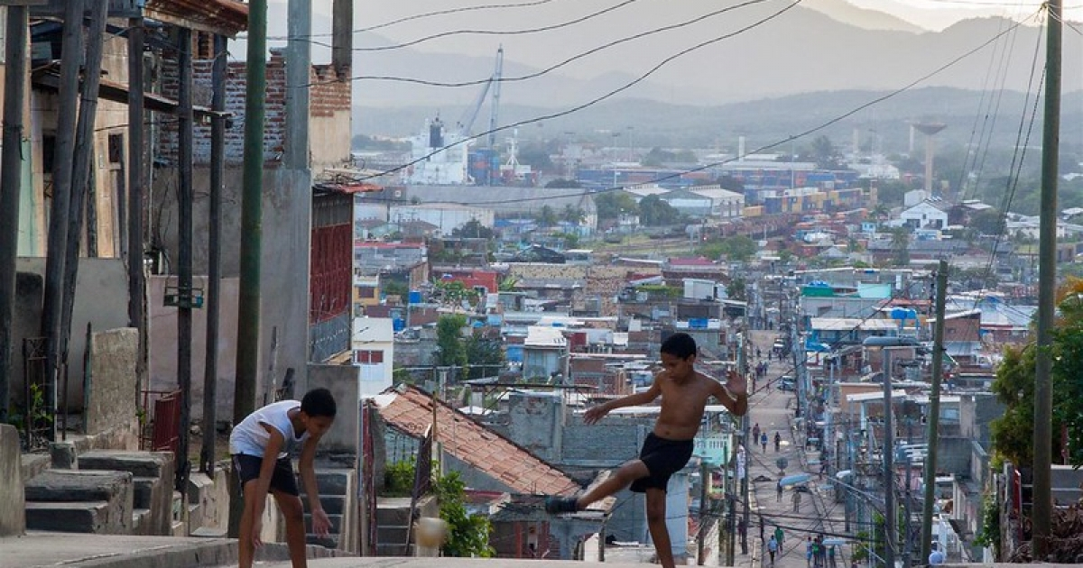 Calle de Santiago de Cuba (Imagen referencial) © CiberCuba