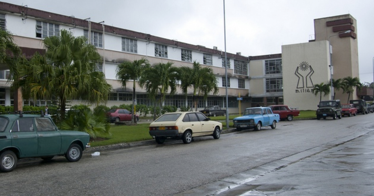 Hospital "Arnaldo Milián Castro", de Santa Clara © Archivo