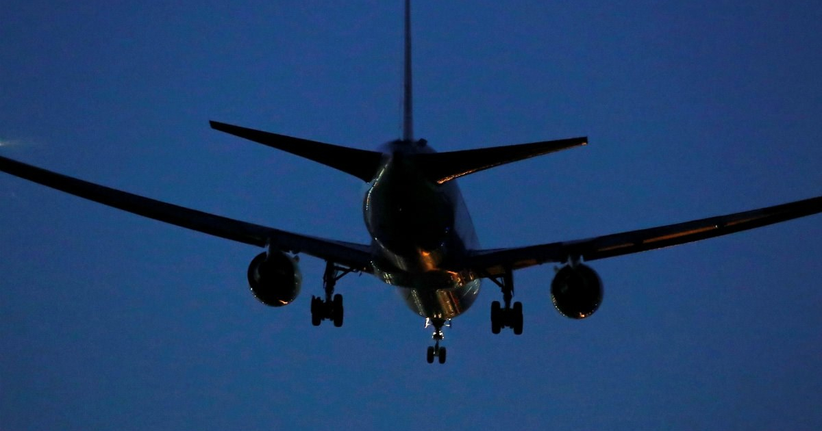 Boeing 767 volado por Air Canada hace un aterrizaje de emergencia en el aeropuerto de Madrid © REUTERS/Juan Medina