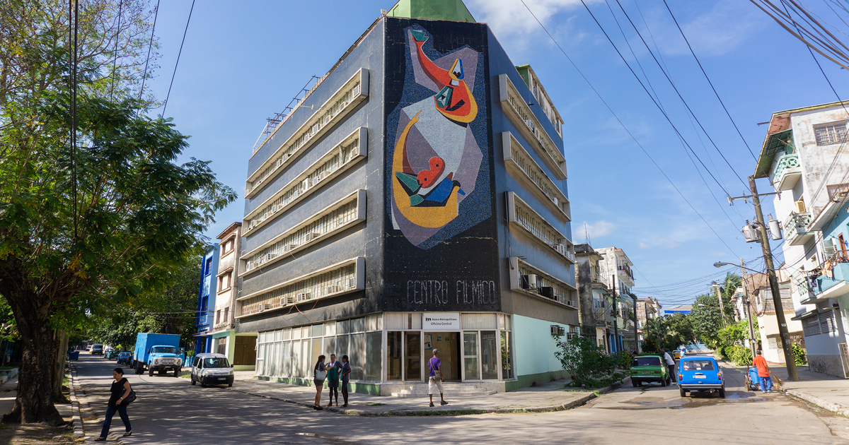 Edificio Centro Fílmico © CiberCuba