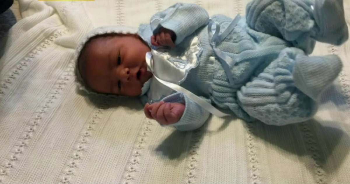 Bebé Andrew Caballeiro © Captura de video de youtube