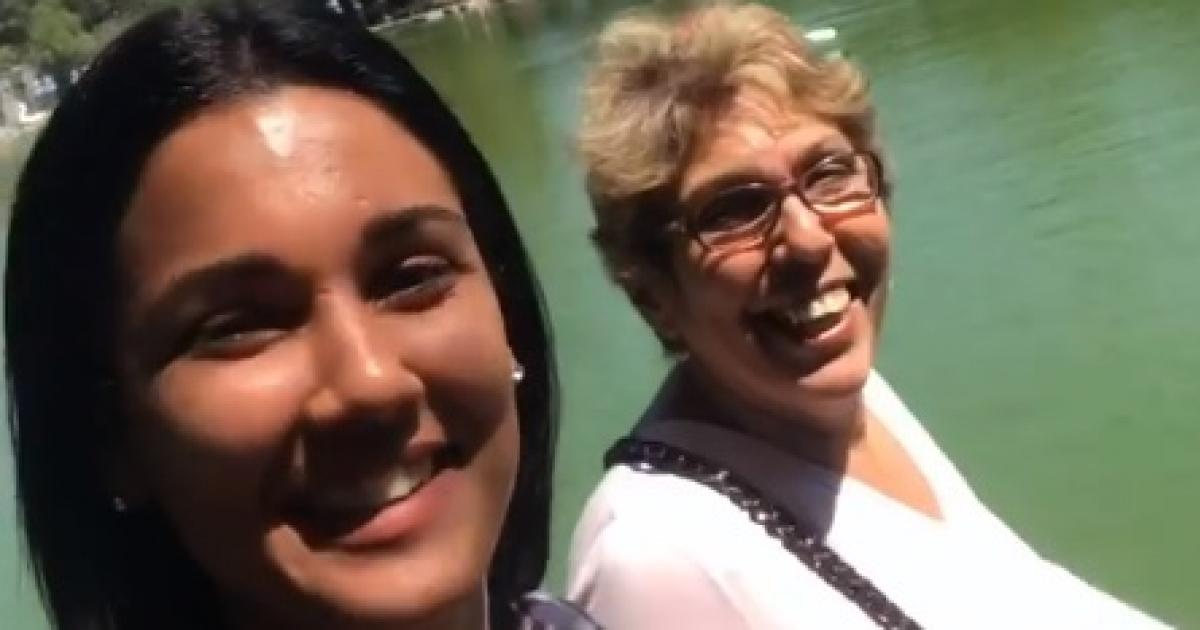 Camila Arteche y su mamá © Instagram de la artista 