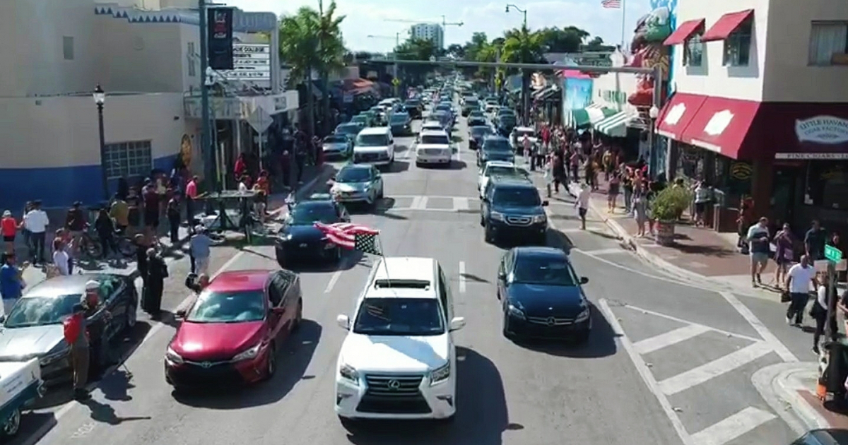 Caravana este sábado en la Calle 8 de Miami © Cubanos por el Mundo