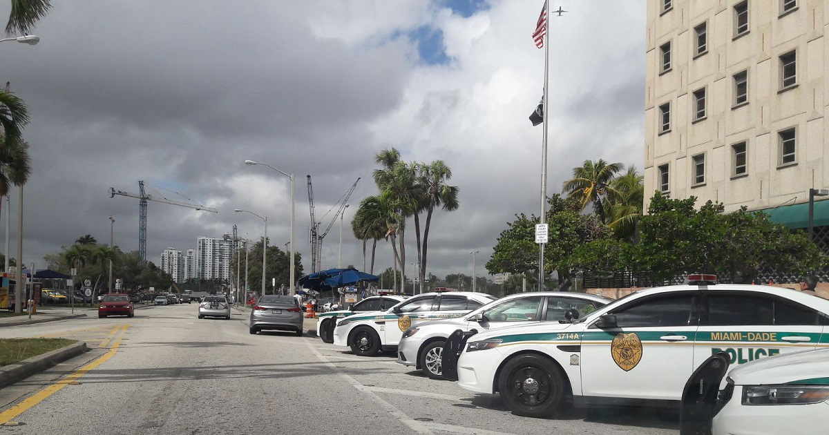 Policía Miami-Dade © CiberCuba
