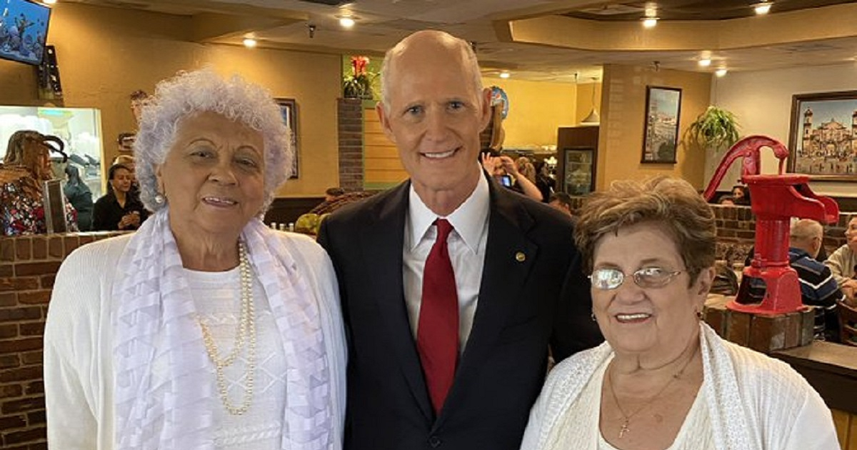 El senador Rick Scott con Damas de Blanco en Miami. © Twitter/Damas de Blanco
