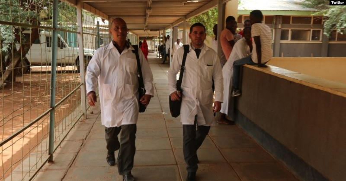 Los dos médicos cubanos secuestrados, Landy Rodríguez y Assel Herrera © Twitter/Switch TV Kenia