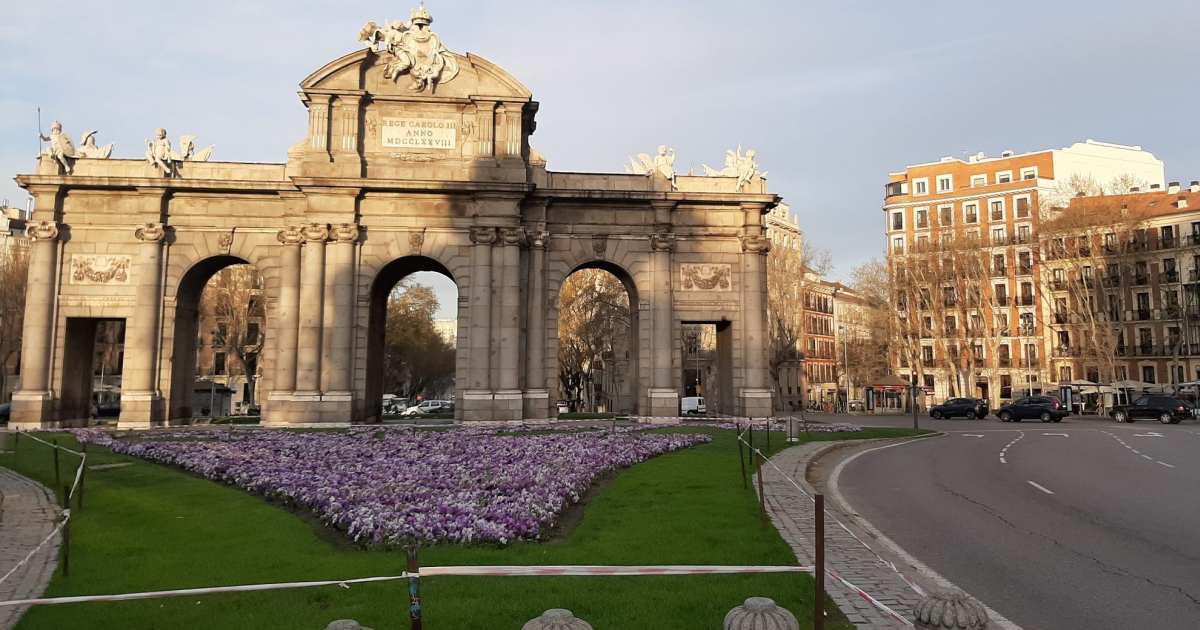 Puerta de Alcalá, Madrid © Silvia Riveiro/ Twitter