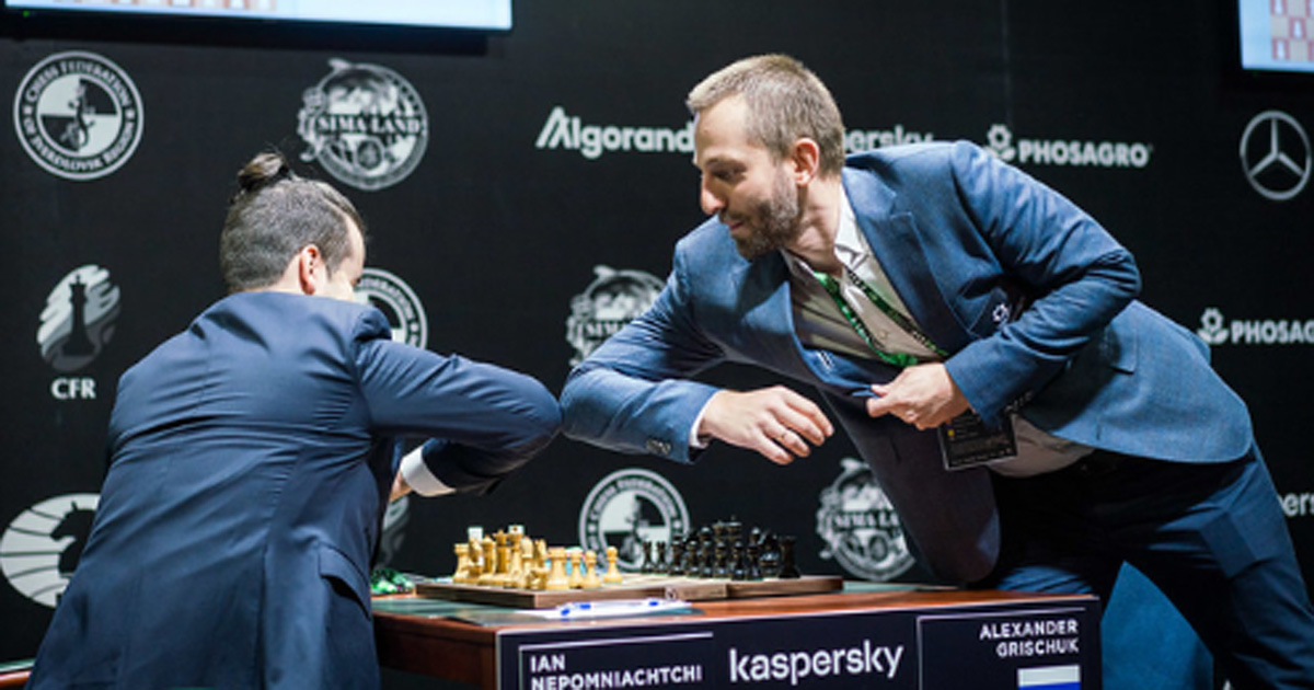 El saludo de los rusos le dio la vuelta al mundo. © FIDE/Twitter.