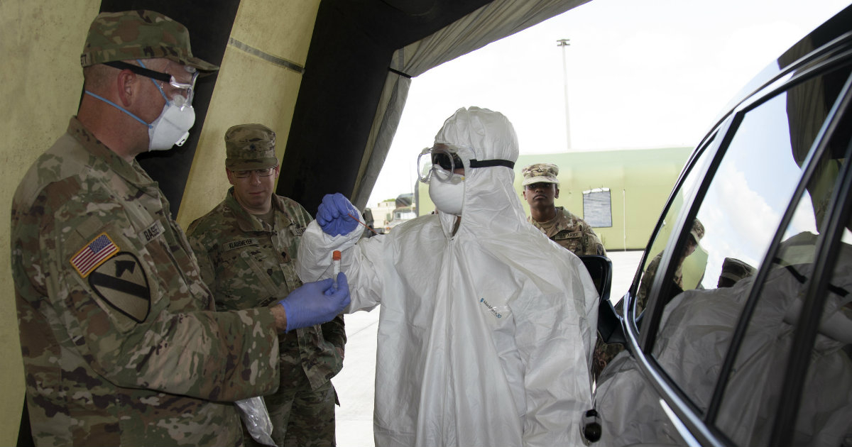 Controles en Estados Unidos para evitar contagios © Flickr / The National Guard