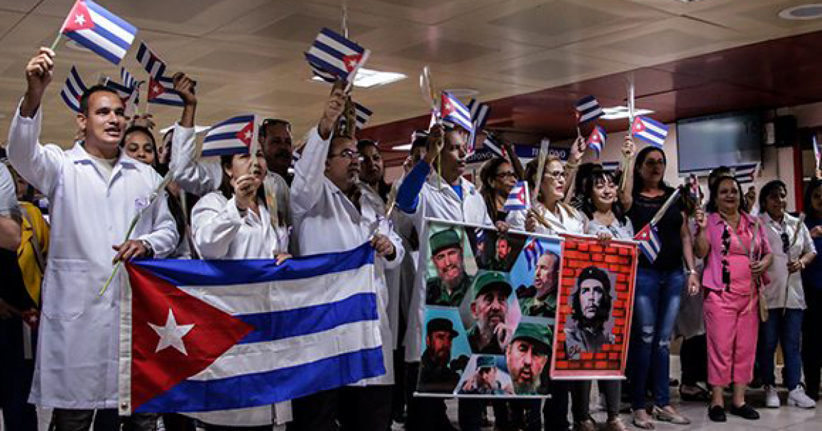 Imagen referencial d euna brigada de médicos cubanos © Cubadebate 