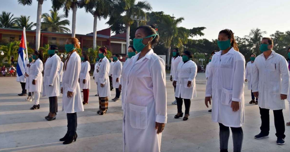 Médicos cubanos de la brigada Henry Reeve © ACN/ Omara García Mederos