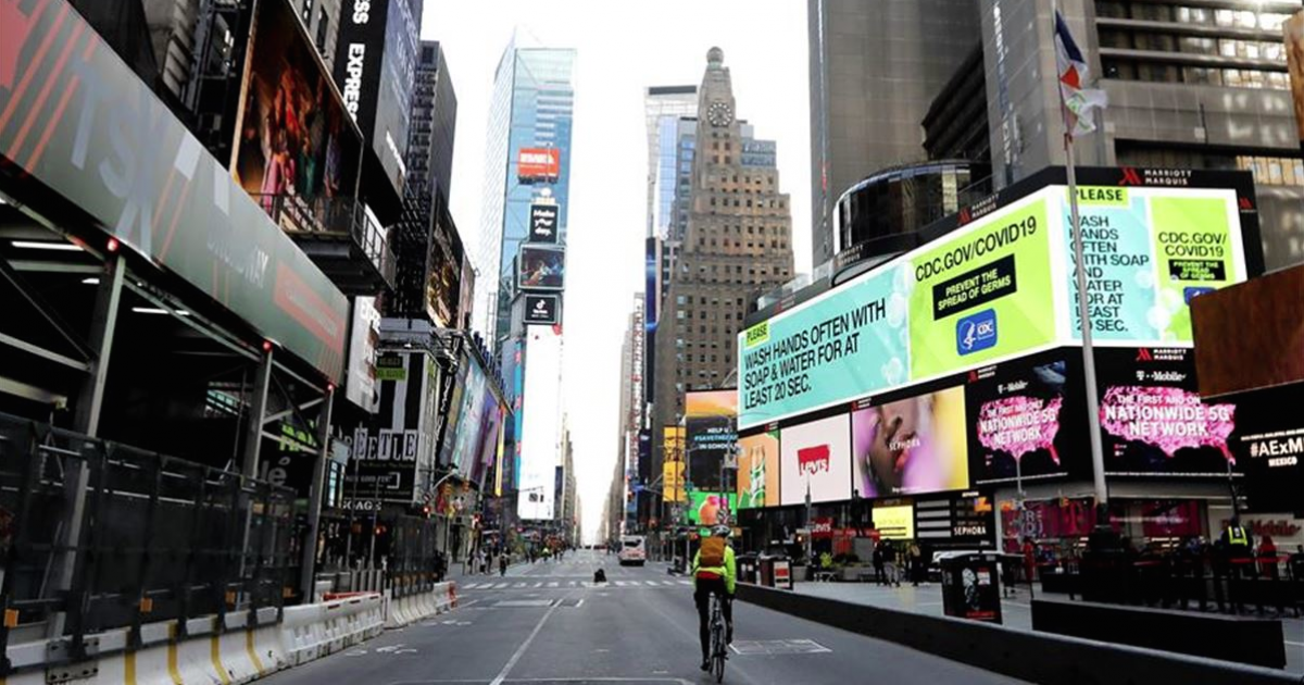 Nueva York desierta © Las calles de Manhattan, Nueva York, desiertas por el coronavirus/Twitter