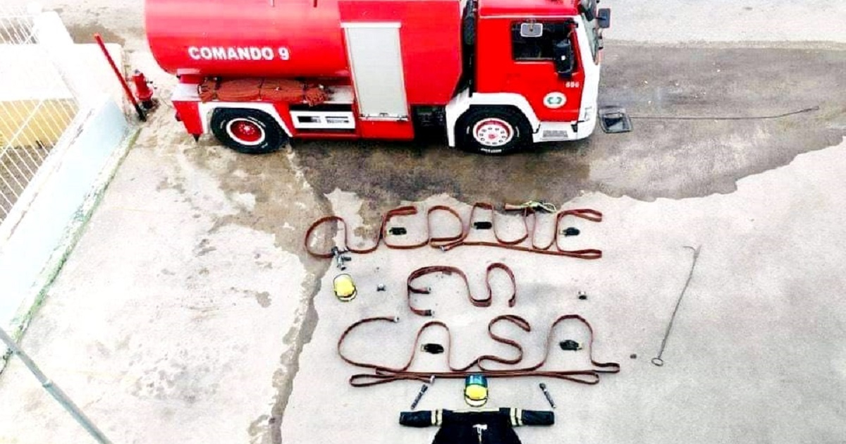 Mensaje de los bomberos del Comando 9 en La Habana. © Facebook