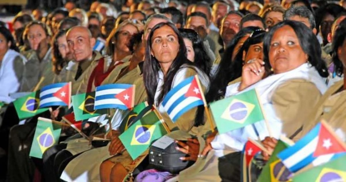 Médicos cubanos en Brasil (imagen de referencia) © Granma