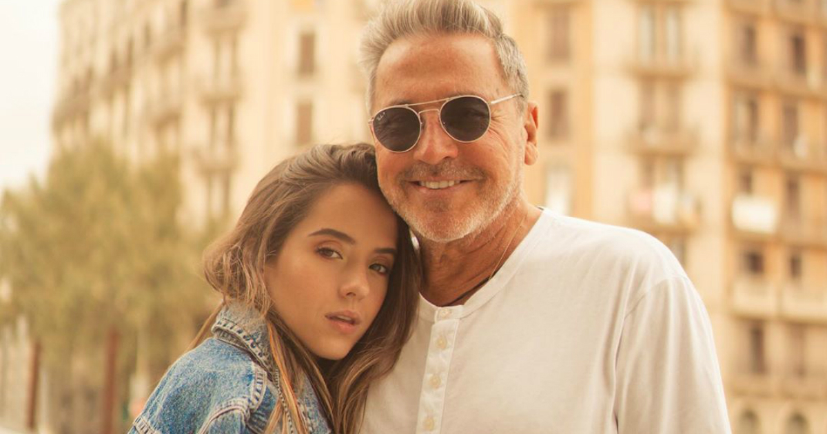 Ricardo Montaner con su hija Evaluna © Instagram / Evaluna