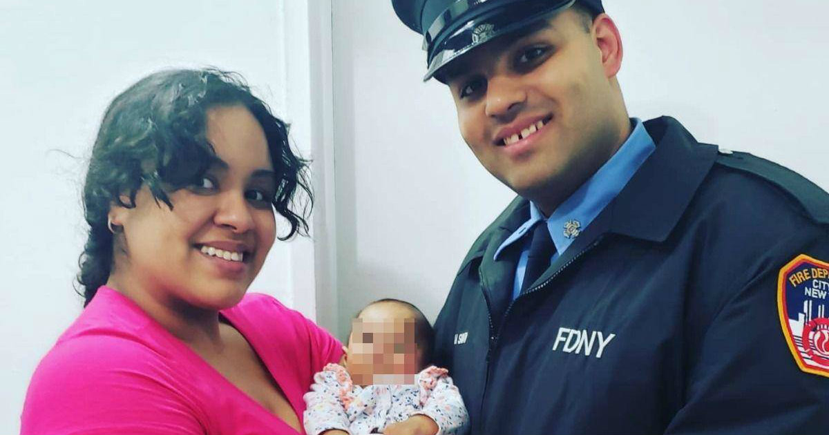 La pequeña Jay-Natalie La Santa junto a sus padres © GoFundMe