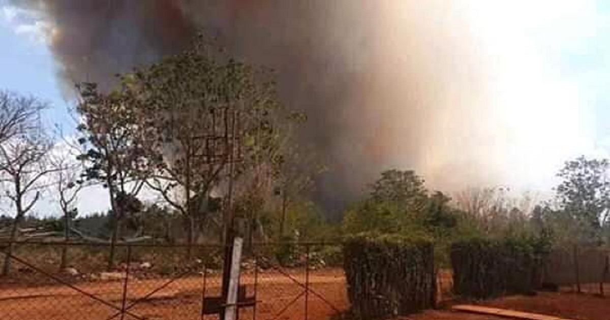 Incendio en Motembo, Villa Clara. © Facebook/Livanis Moya