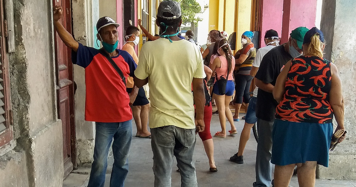 Cubanos en tiempos de coronavirus © CiberCuba