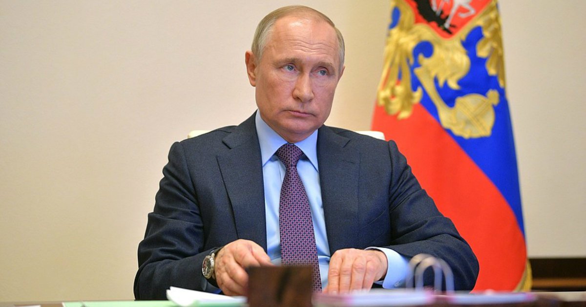 Vladimir Putin comparece con el semblante serio © Kremlin