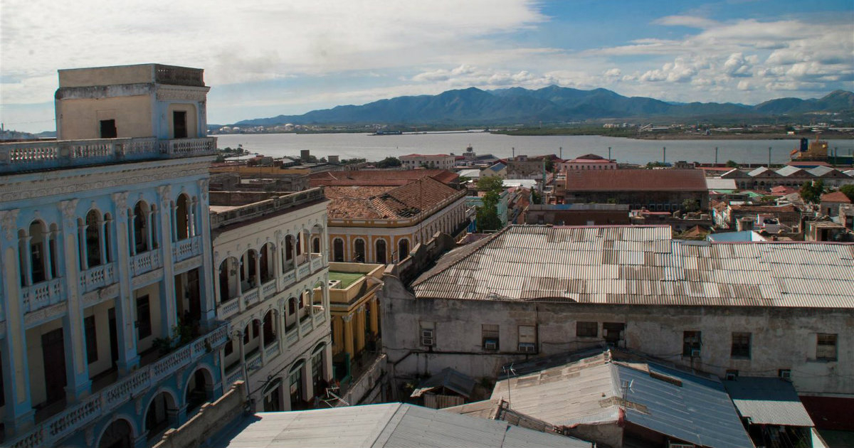 Vista aérea de Santiago de Cuba © Flickr / Jose Roberto Loo Vázquez
