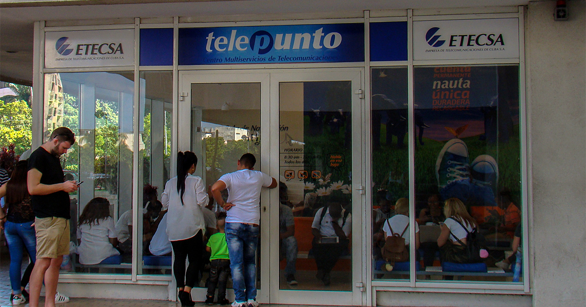 Tienda de ETECSA en La Habana © CiberCuba